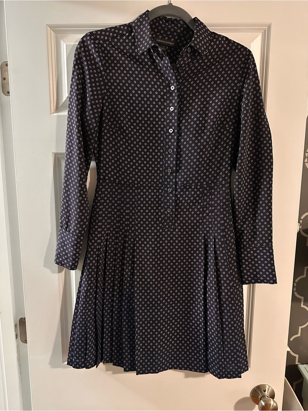 Banana Republic Navy Long-Sleeve Printed Shirt Dress